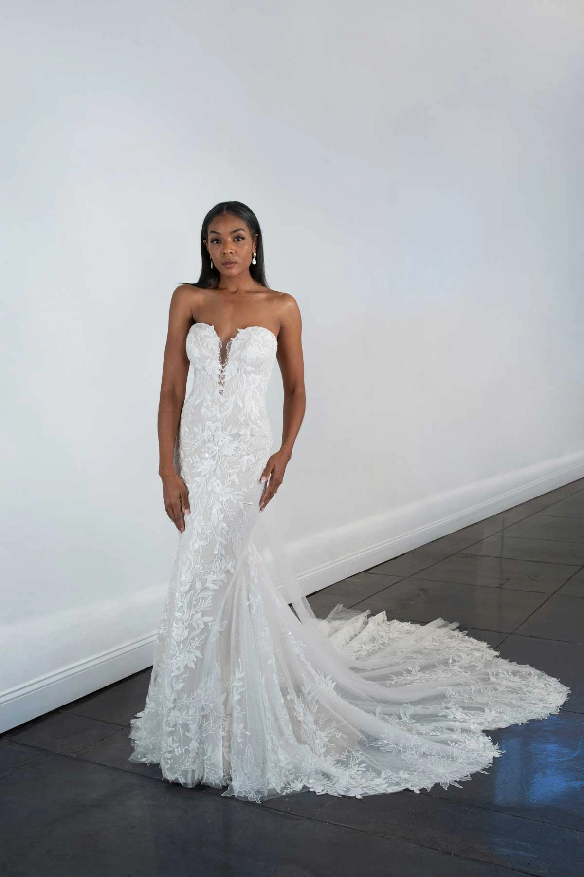 1620 Sexy Strapless Designer Lace Fit-and-Flare Wedding Dress with Plunging Sweetheart Neckline  by Martina Liana
