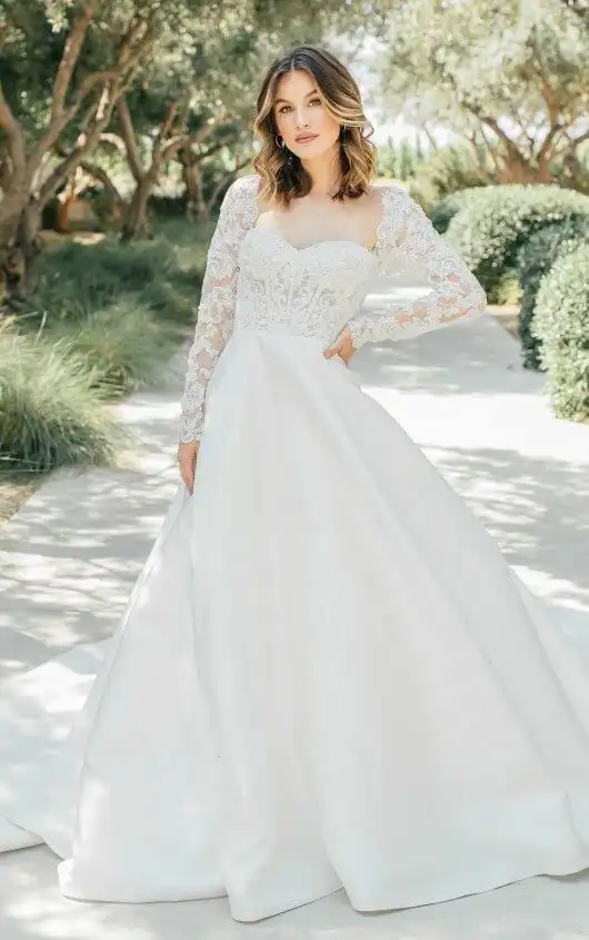 Classic Ballgown with Sweetheart Neckline, 1441, by Martina Liana