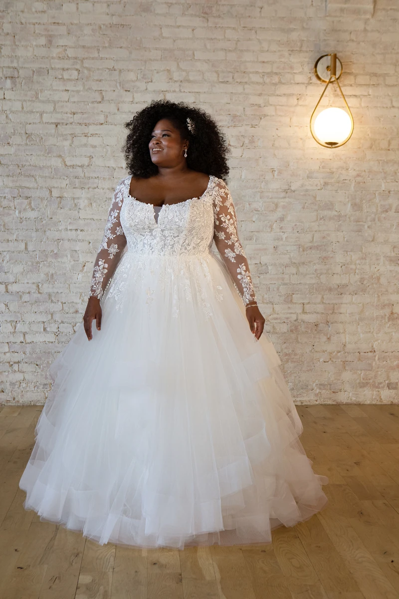 7529+ Glamorous Plus Size Fall Wedding Dress with Lace Long Sleeves  by Stella York